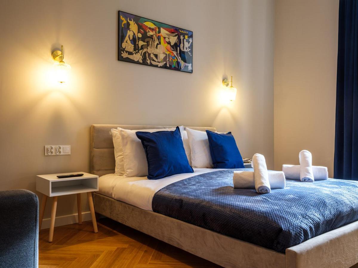Tyzenhauz Suites Topolowa Cracovia Esterno foto