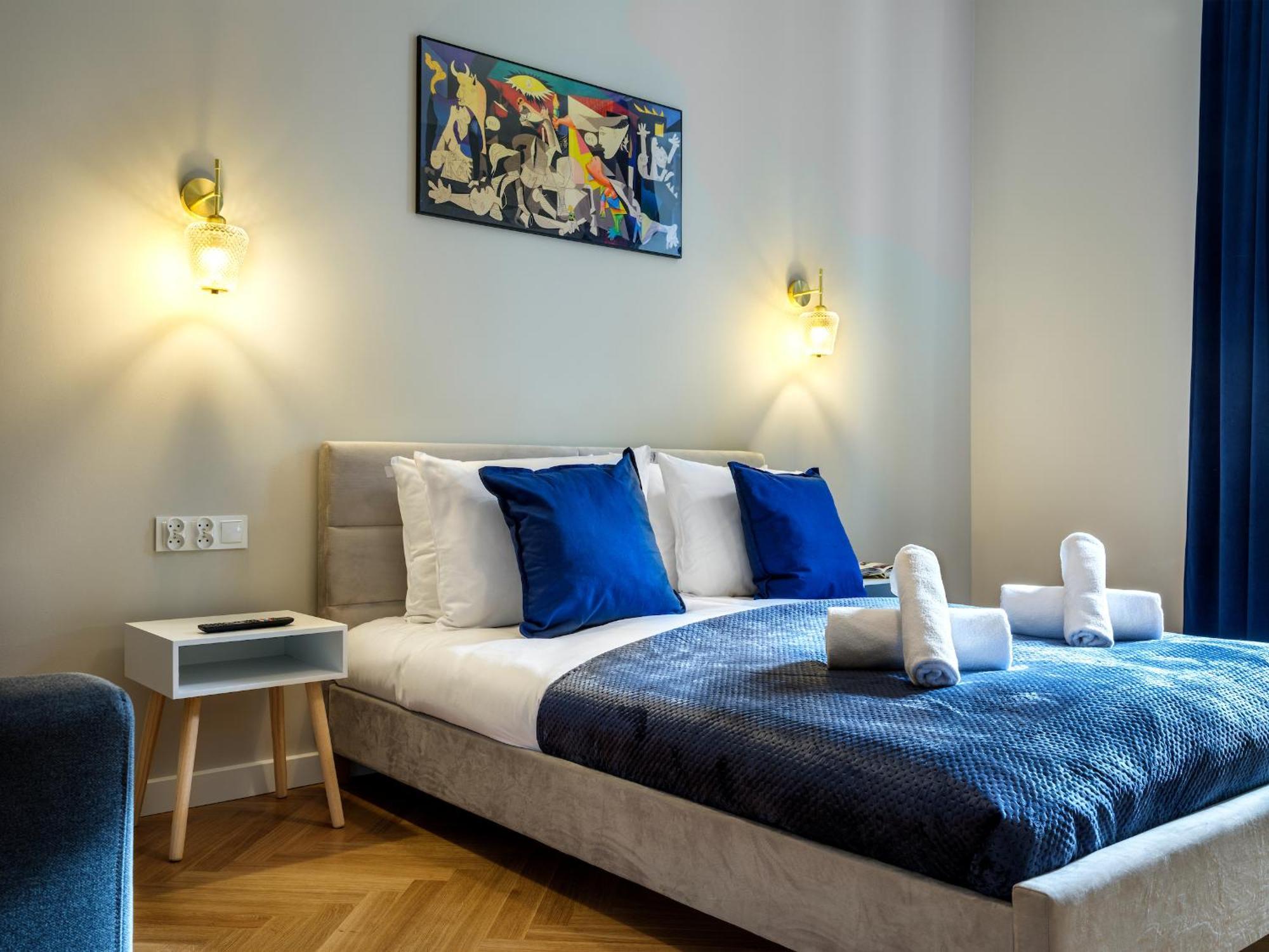 Tyzenhauz Suites Topolowa Cracovia Esterno foto