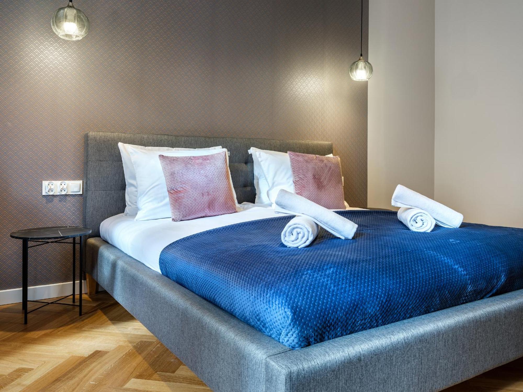 Tyzenhauz Suites Topolowa Cracovia Esterno foto